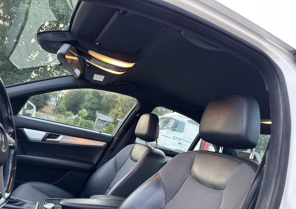 Mercedes-Benz Klasa C cena 39900 przebieg: 270300, rok produkcji 2011 z Grabów nad Prosną małe 211